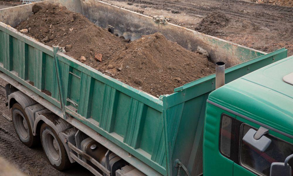 A Comparison of Haulk and Durapro Dump Truck Liners
