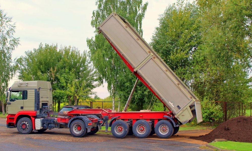 How To Get the Most Out of Your Dump Trailer Liner