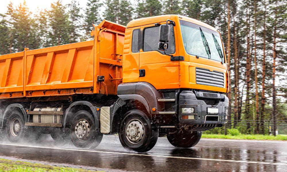 How the Weather Can Affect Your Dump Truck Liners