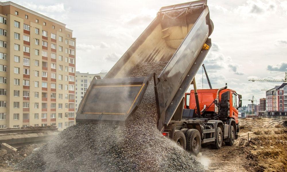 How To Clean a Dump Truck Bed Liner 