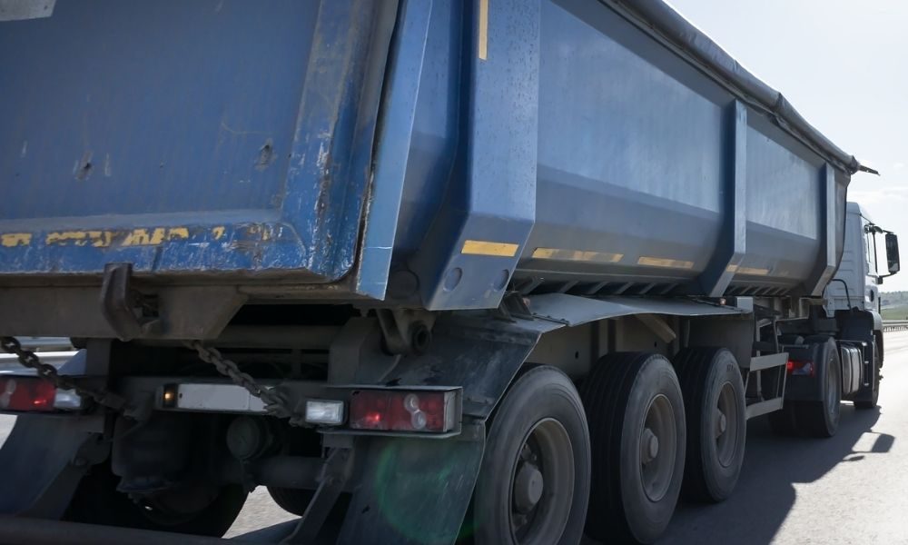 Why You Should Consider a Bed Liner Over Stainless Steel