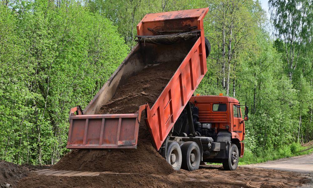 5 Benefits of Having Dump Truck Bed Liners