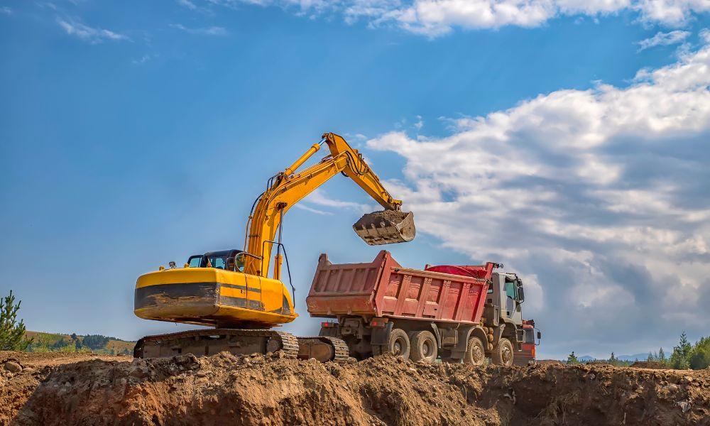 Safety First: Dump Truck Loading Tips and Tricks