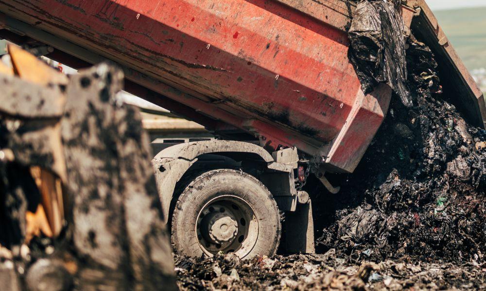 Which Industries Use End Dump Truck Trailers?