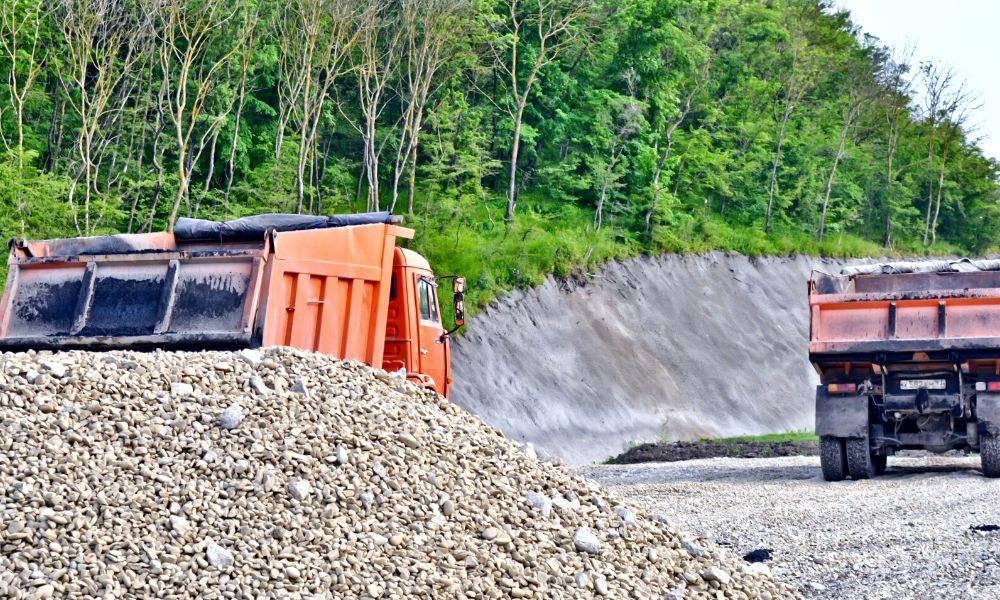 4 Things You Didn’t Know Can Damage Your Bed Liner