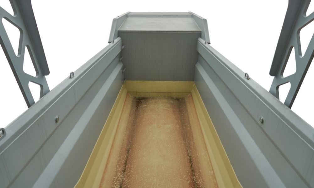 Why Do You Need Protection for a Dump Truck Bed?